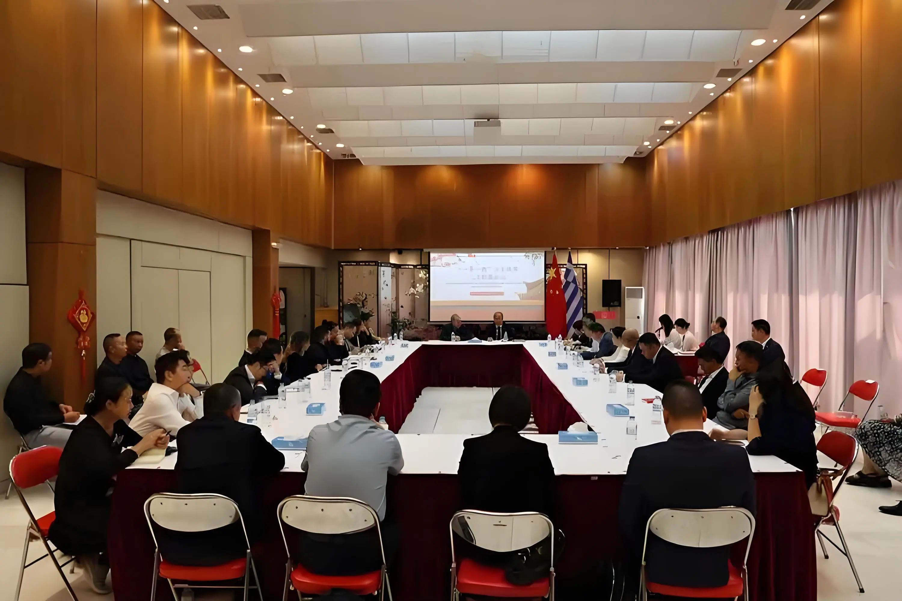 【名誉会长】香港侨商联合会会长徐旭昶一行赴希腊考察，深化“一带一路”经贸合作