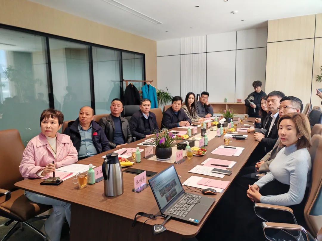 漯河市侨联党组书记、主席甘信奎携市侨商会一行到访河南省侨商联合会座谈交流