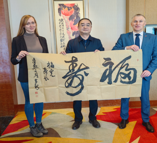 融通中外，侨商侨企助推陕西对外经贸合作