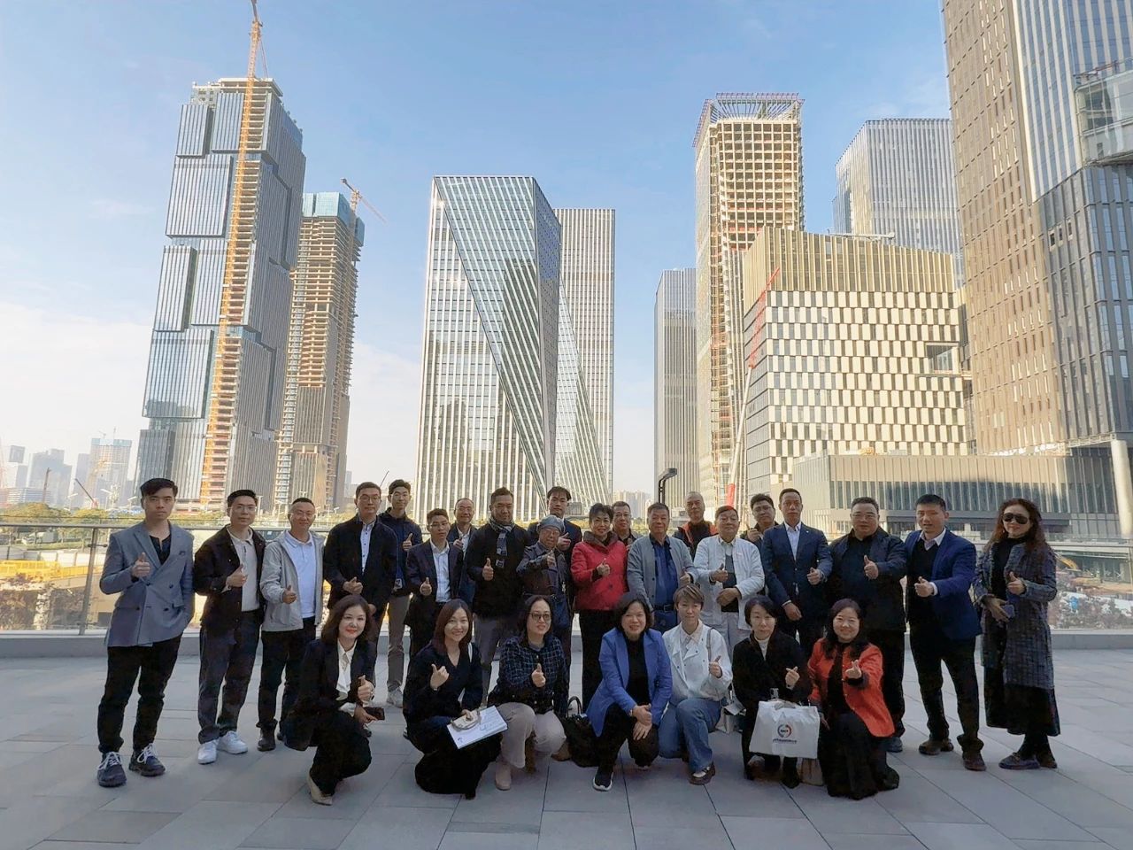 深圳市侨商会组织侨商实地考察，助力前海交易广场国际化港式街区打造